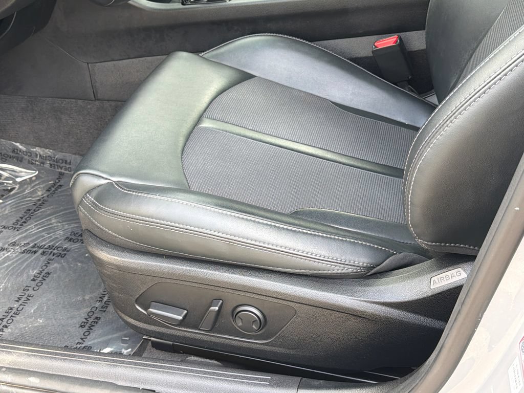 Used 2023 Kia K5 GT-Line FWD image 22