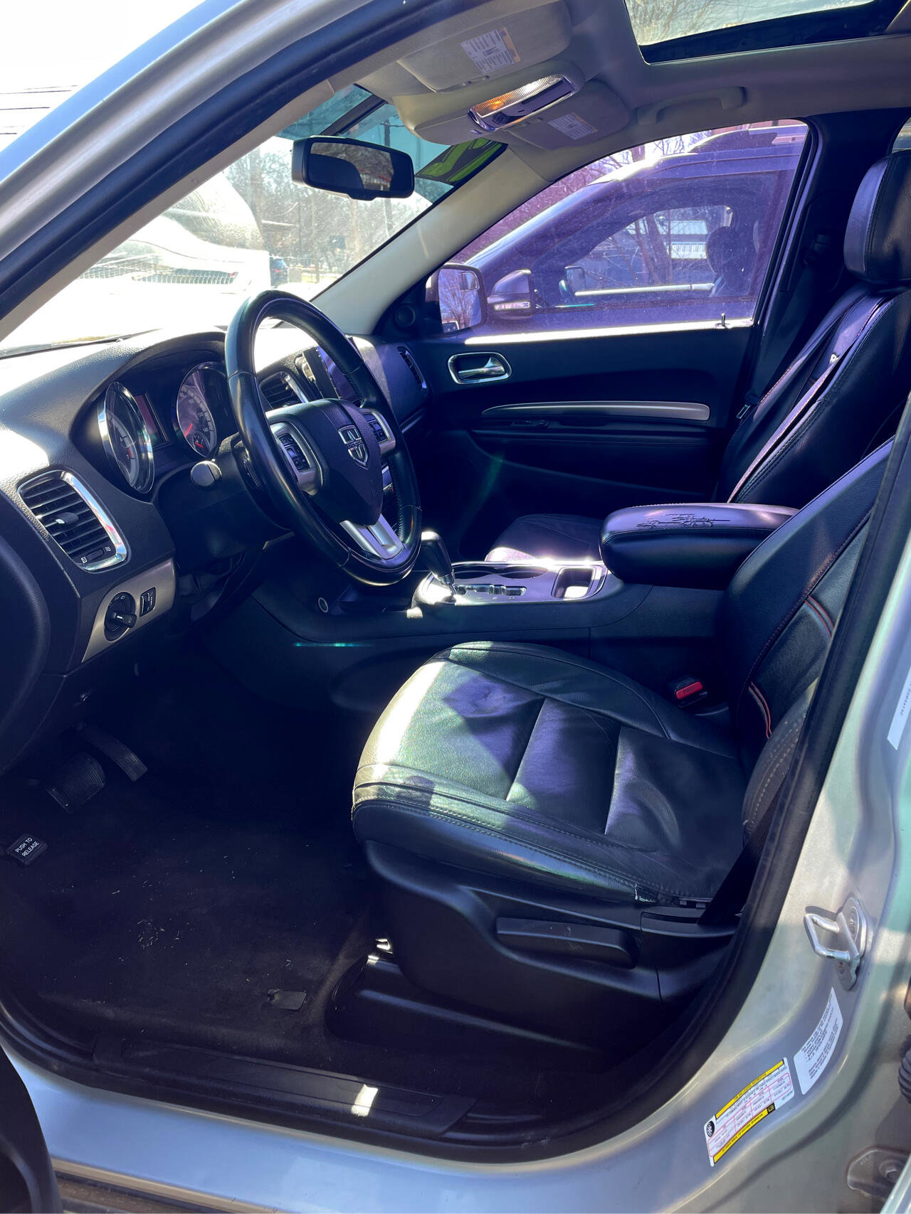 Used 2012 Dodge Durango SXT image 5