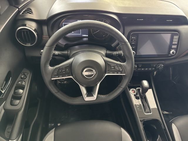 Used 2024 Nissan Kicks SR w/ SR Premium Package image 28