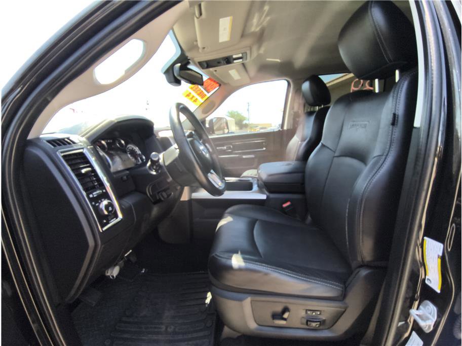 Used 2016 RAM 2500 Laramie w/ Sport Appearance Group AWD/4WD image 8