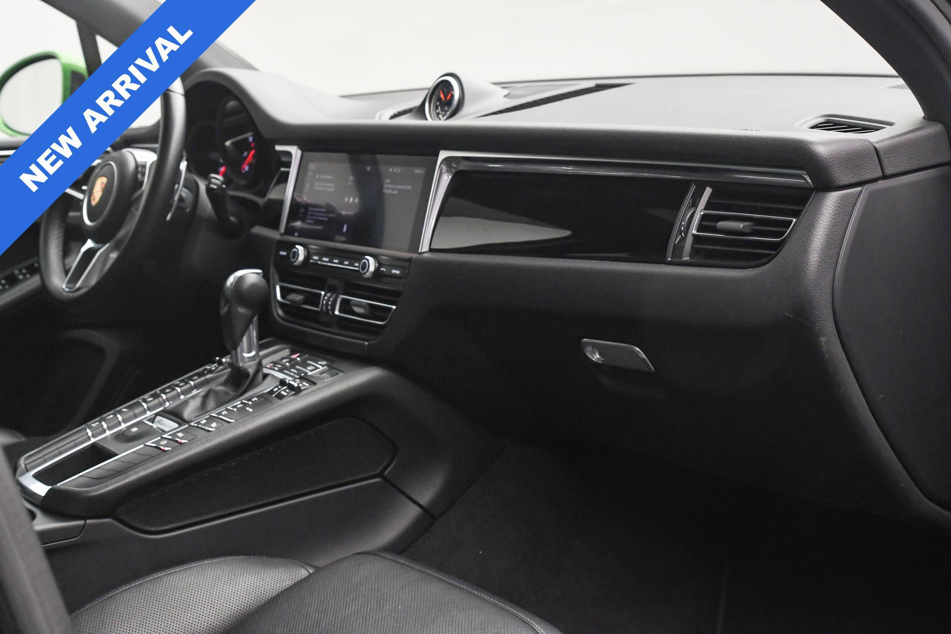 Used 2019 Porsche Macan Base image 20