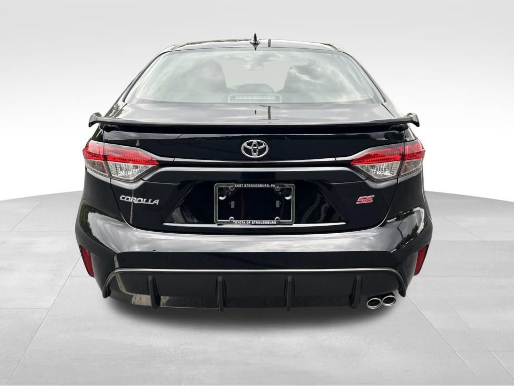New 2026 Toyota Corolla SE FWD image 4