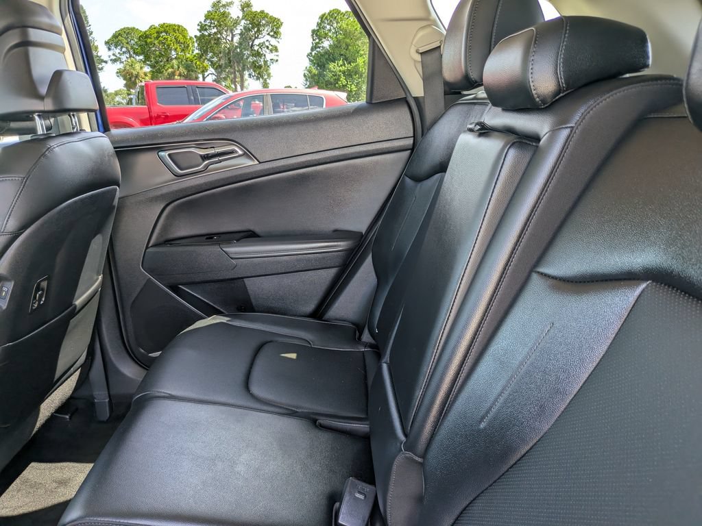 Certified 2023 Kia Sportage EX FWD image 18