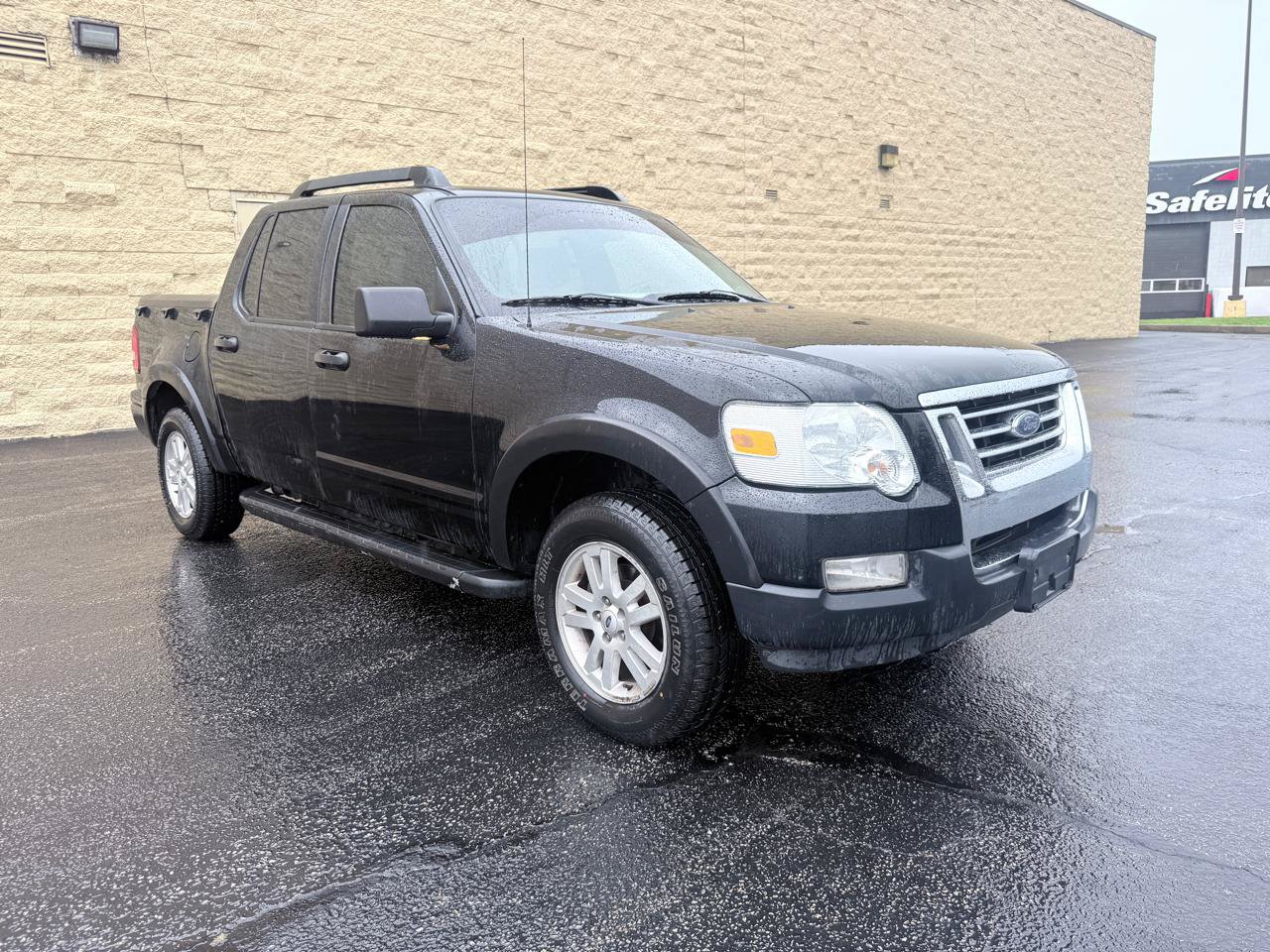 Used 2007 Ford Explorer Sport Trac XLT RWD image 8