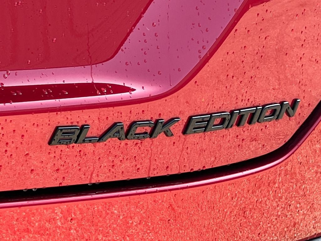 New 2026 Honda Pilot Black Edition image 9