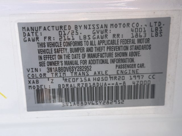 Certified 2025 Nissan Sentra SR FWD image 34
