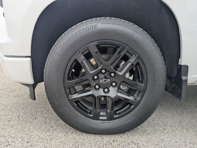 Used 2024 Chevrolet Silverado 1500 Custom image 23