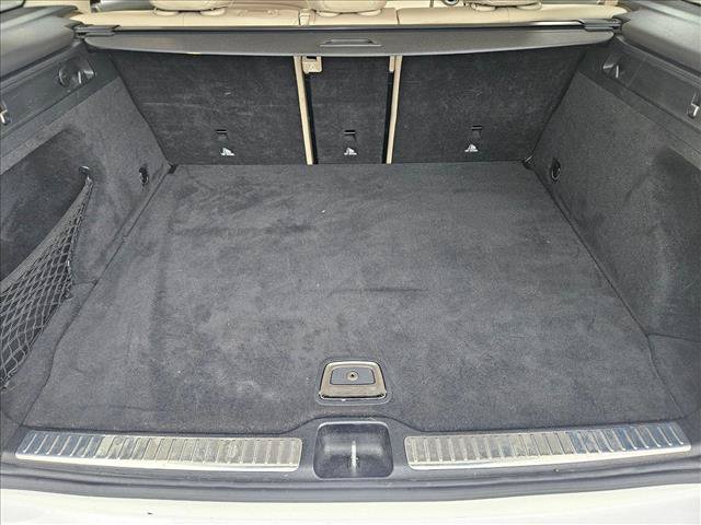 Used 2019 Mercedes-Benz GLC 300 image 6