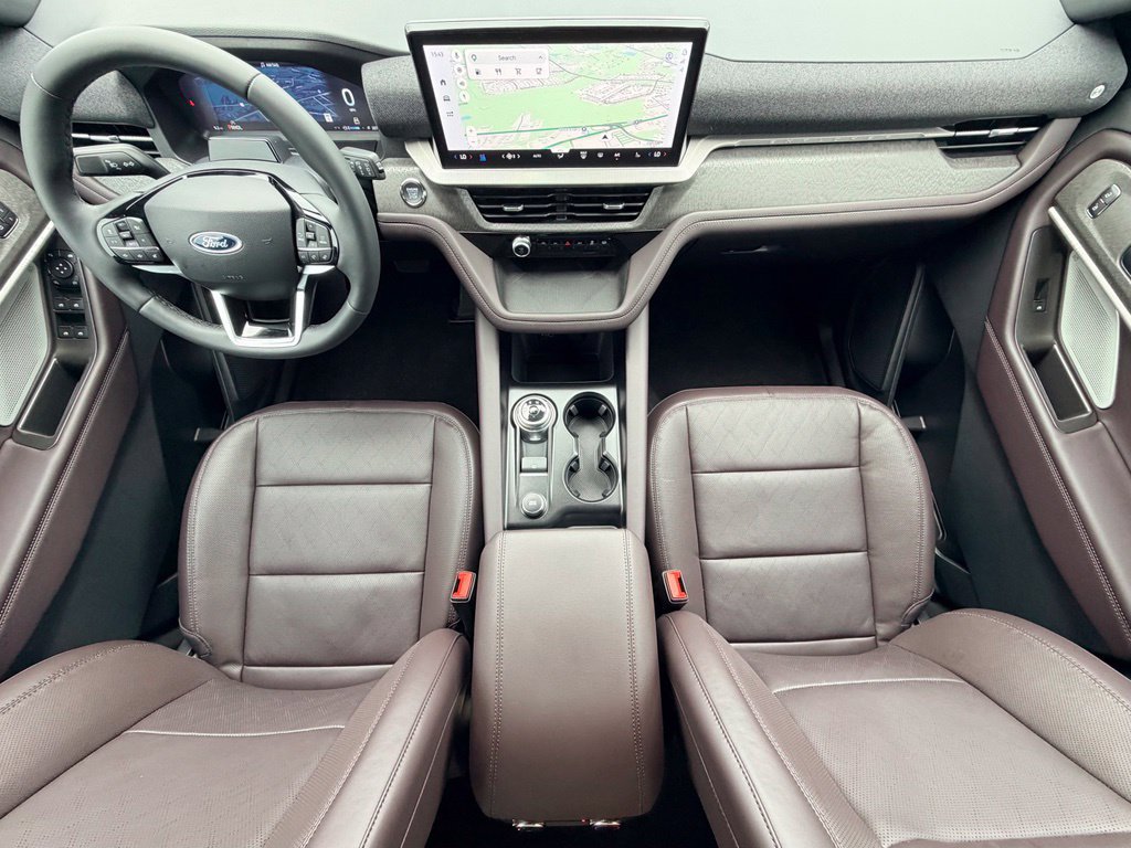 New 2027 Ford Explorer Platinum RWD image 16