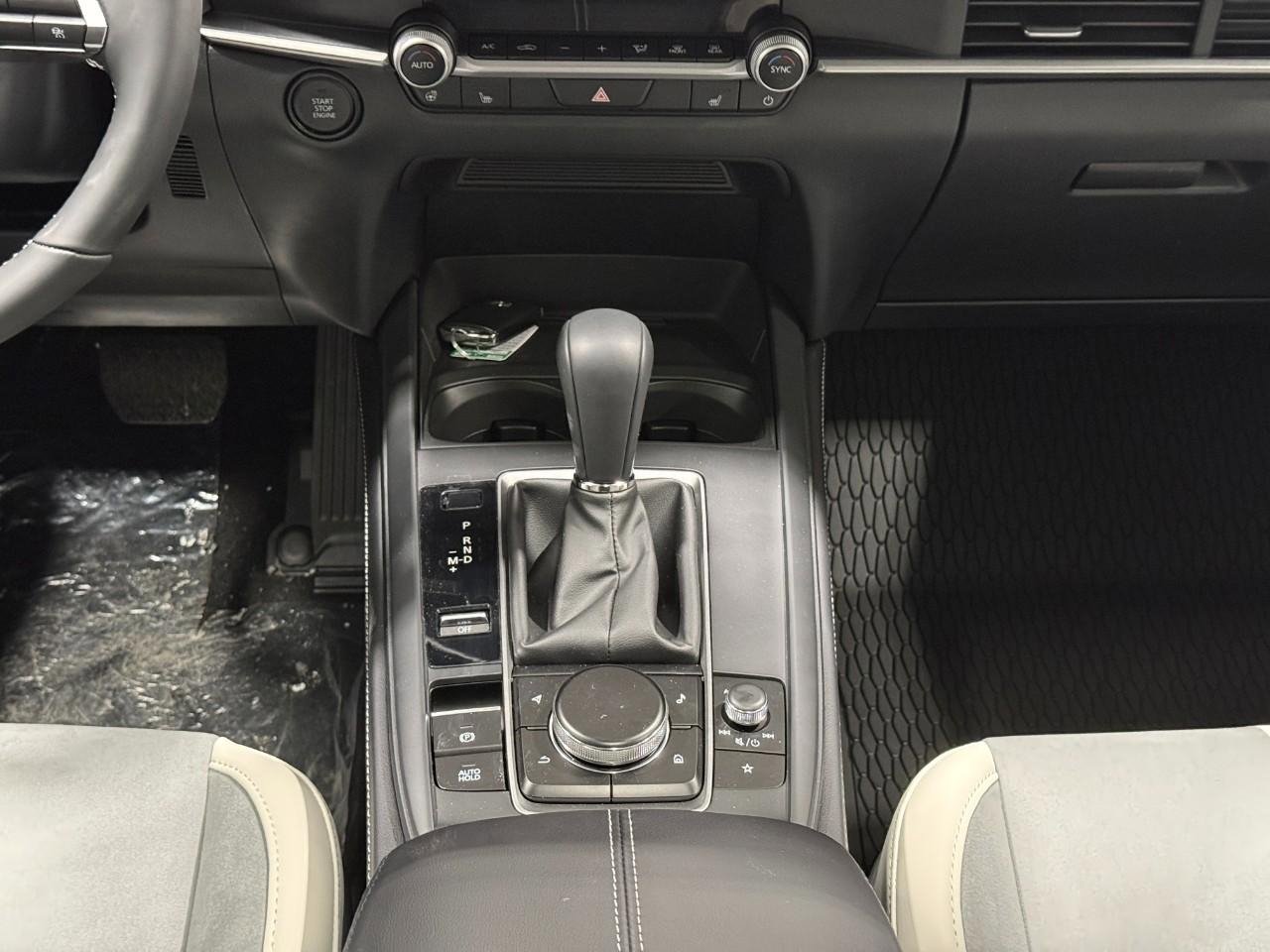 New 2026 MAZDA CX-30 2.5 Turbo w/ Premium Package AWD/4WD image 18