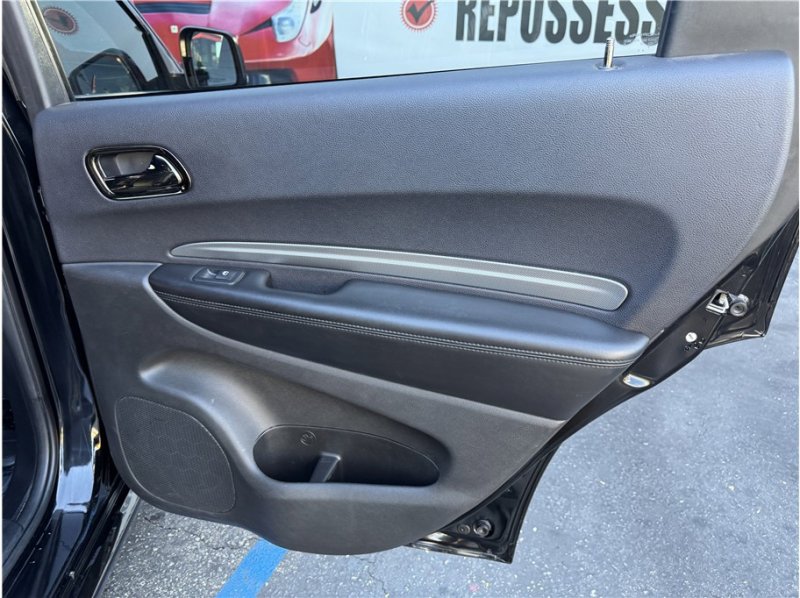 Used 2019 Dodge Durango GT image 29