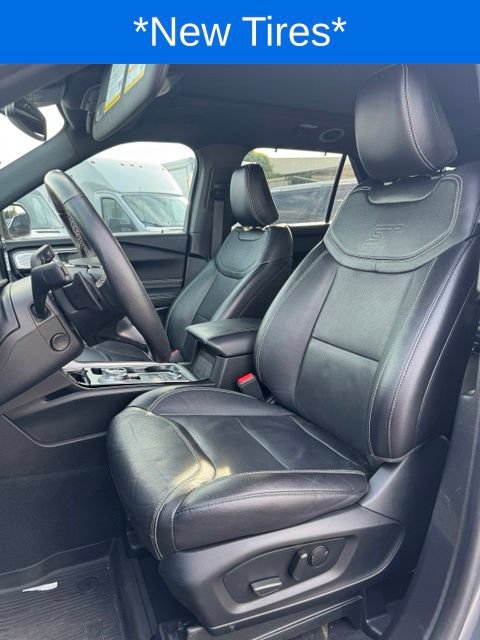 Used 2022 Ford Explorer ST w/ Equipment Group 401A AWD/4WD image 14