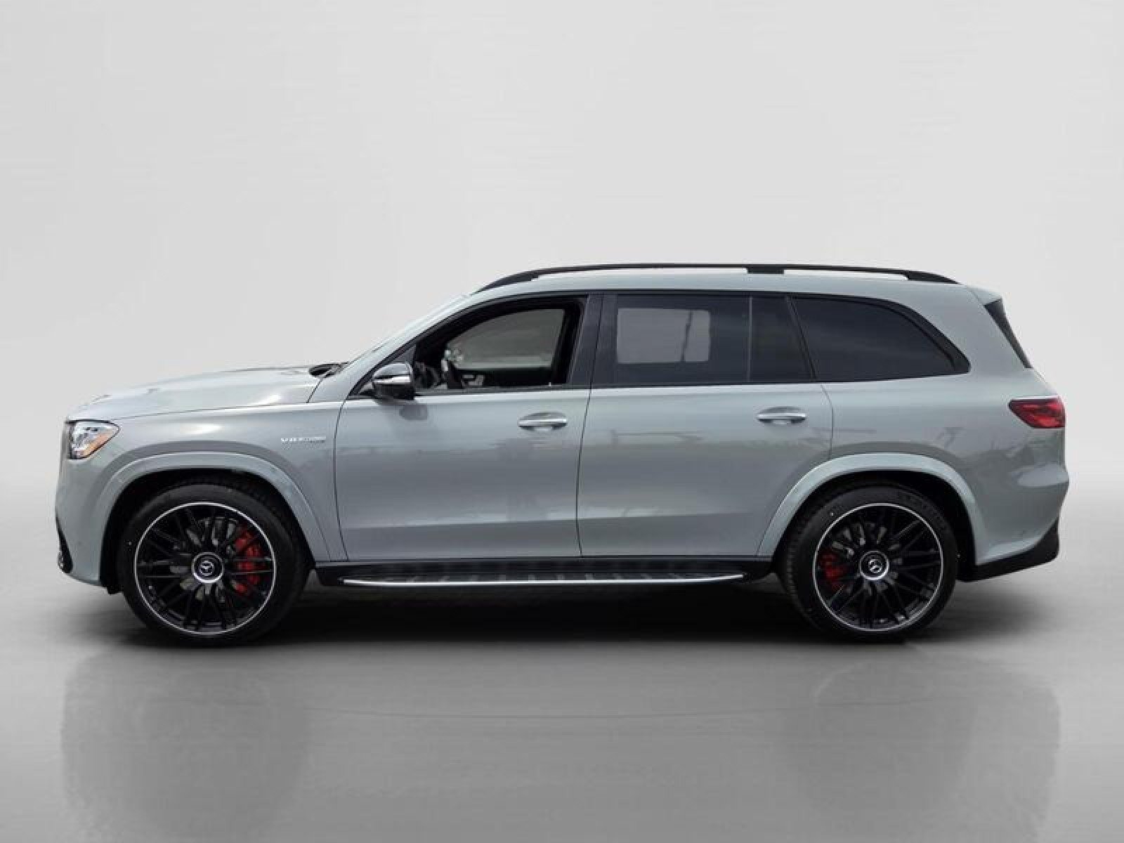 New 2026 Mercedes-Benz GLS 63 AMG 4MATIC image 2