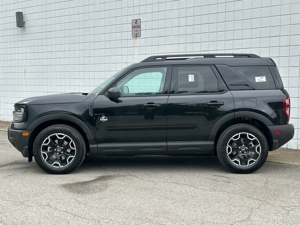 New 2026 Ford Bronco Sport Outer Banks w/ Outer Banks Tech Package+ AWD/4WD image 2