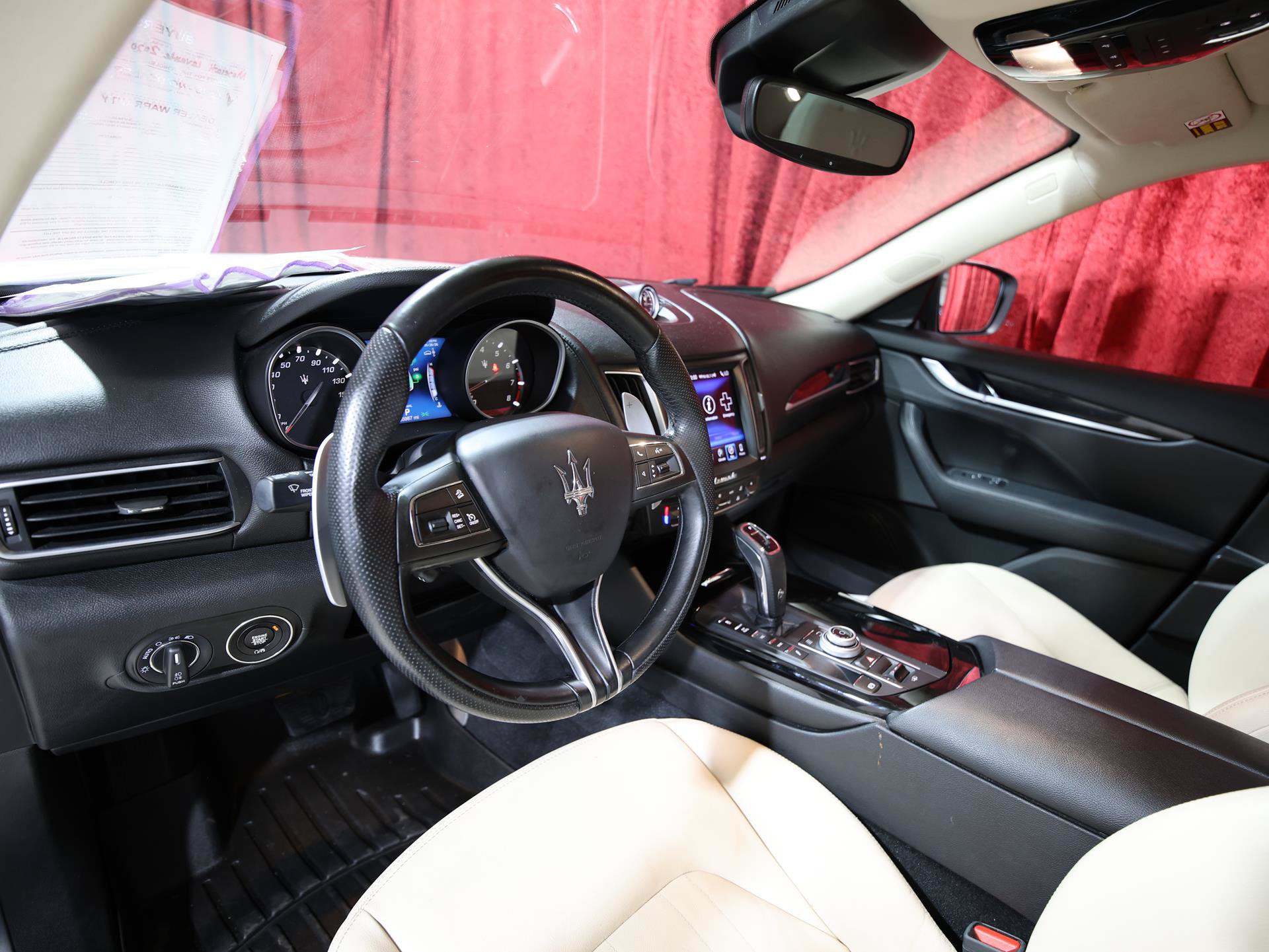 Used 2020 Maserati Levante S AWD/4WD image 12