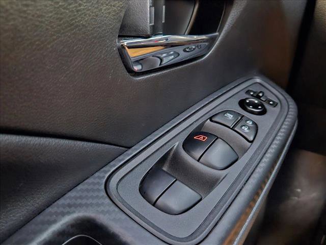 Used 2025 Nissan Versa SV image 15