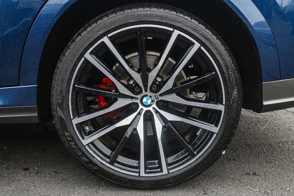 Certified 2022 BMW X6 xDrive40i w/ Executive Package image 12