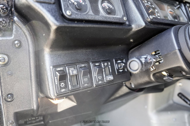 Used 2003 HUMMER H1 4-Door Open Top AWD/4WD image 29
