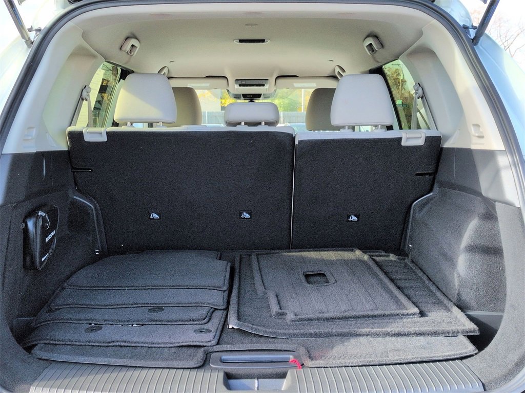 Used 2023 Nissan Rogue SV image 17