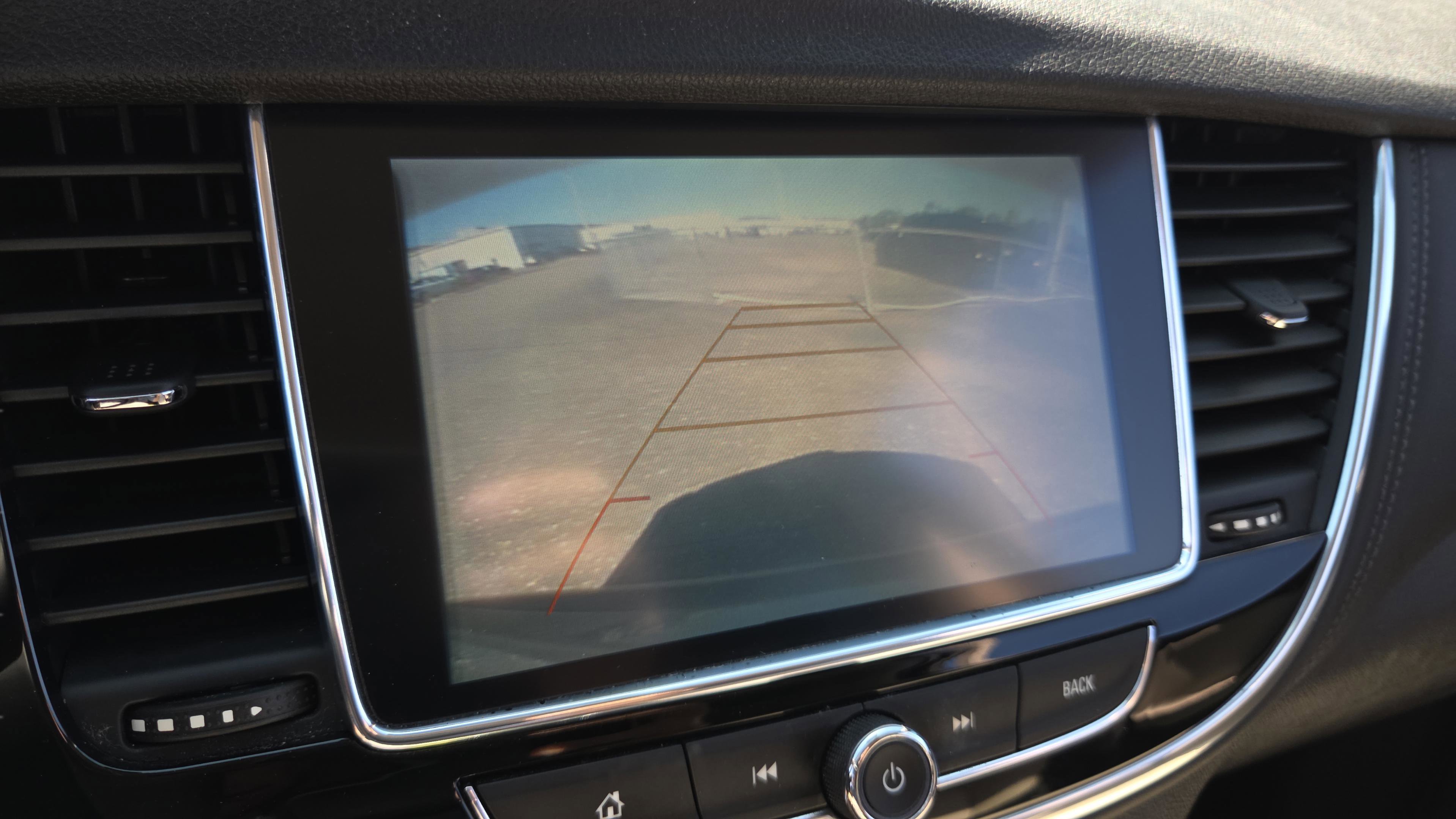 Used 2020 Buick Encore Preferred w/ Safety Package FWD image 21