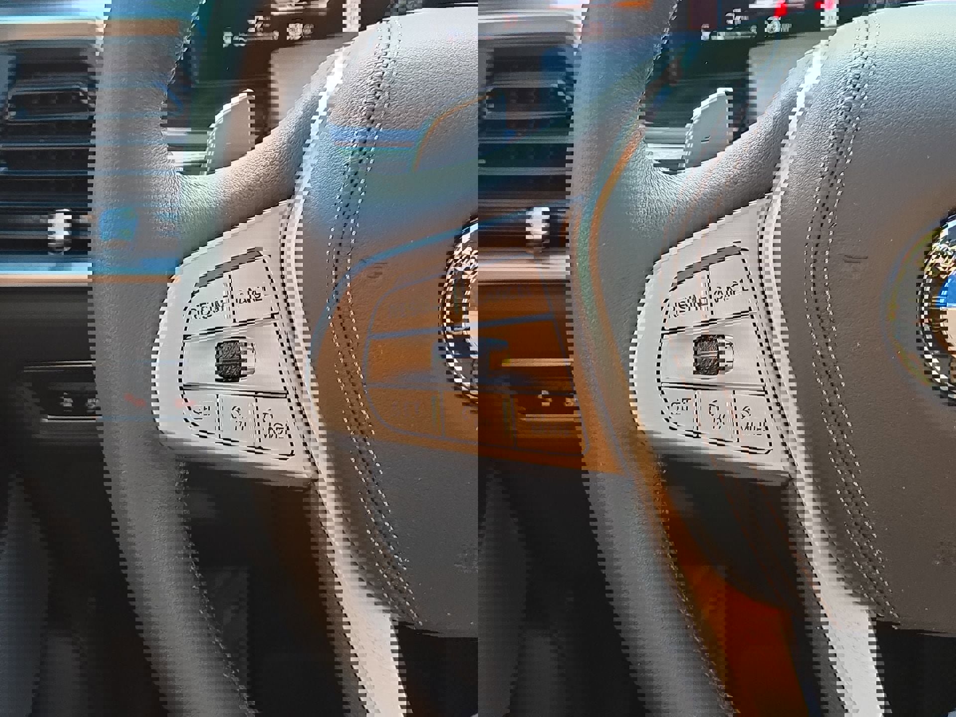 Certified 2026 BMW X7 xDrive40i w/ Executive Package image 21