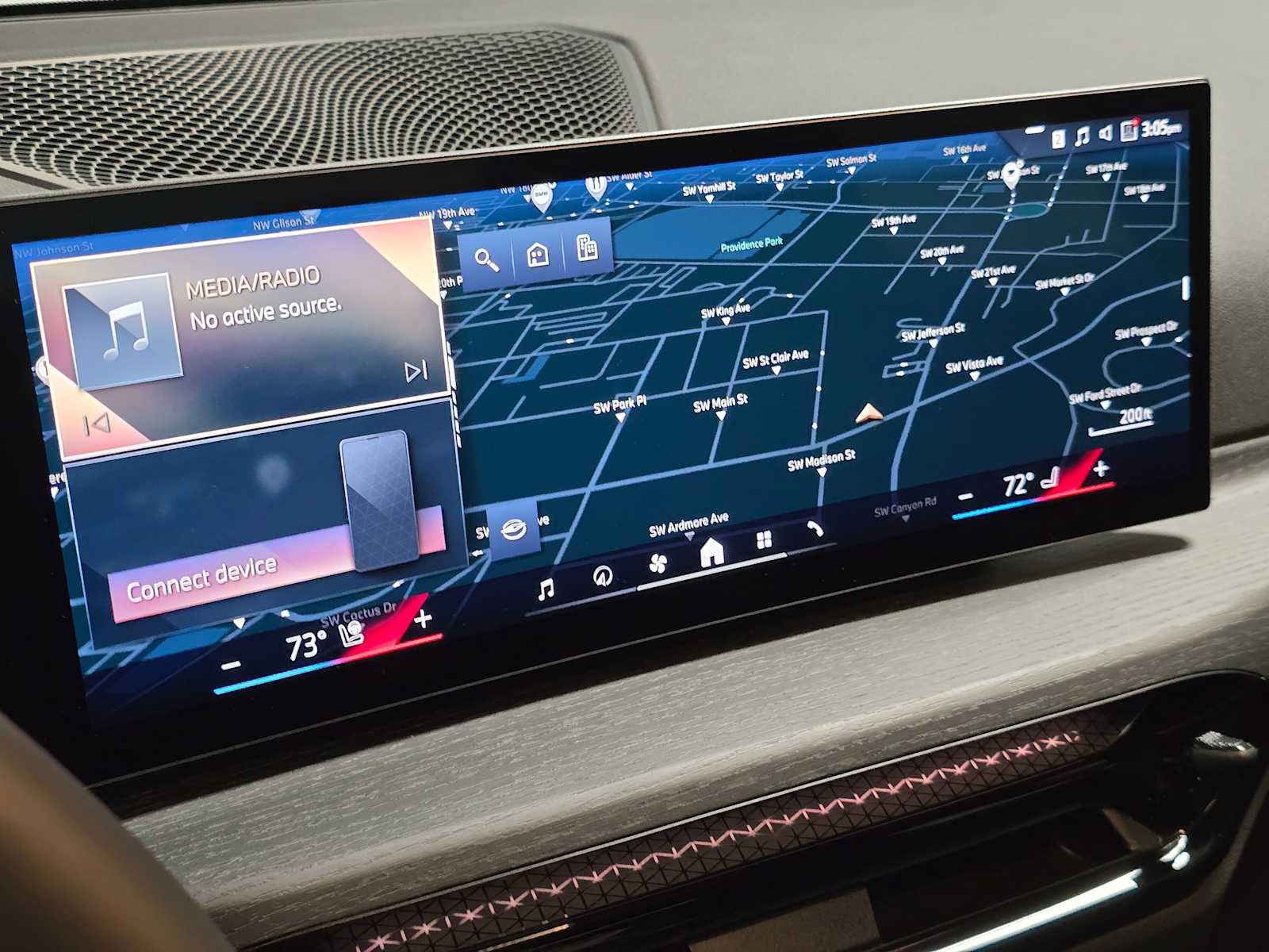 Used 2026 BMW 330i xDrive Sedan w/ Premium Package image 32