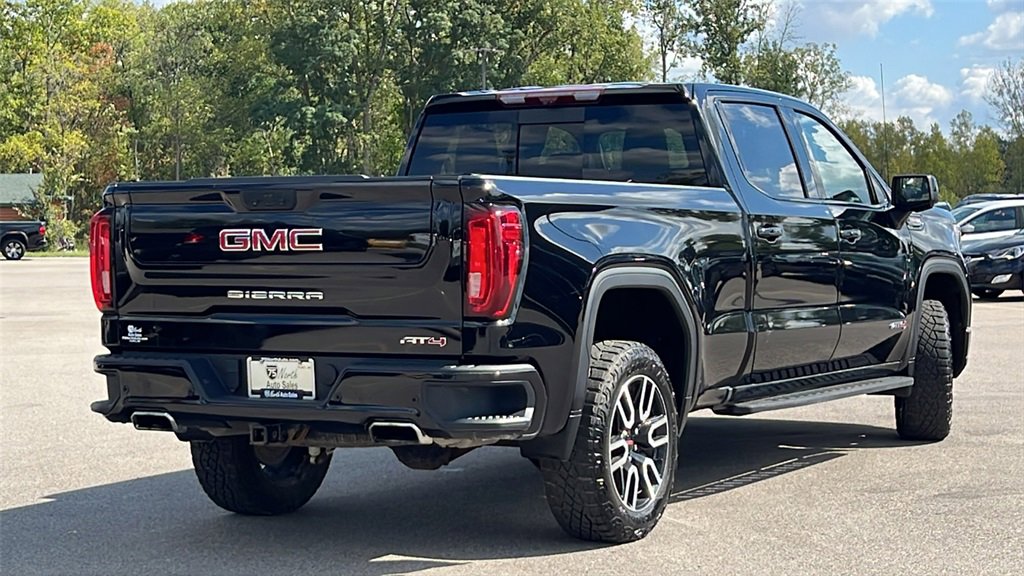 Used 2022 GMC Sierra 1500 AT4 w/ AT4 Premium Package image 5