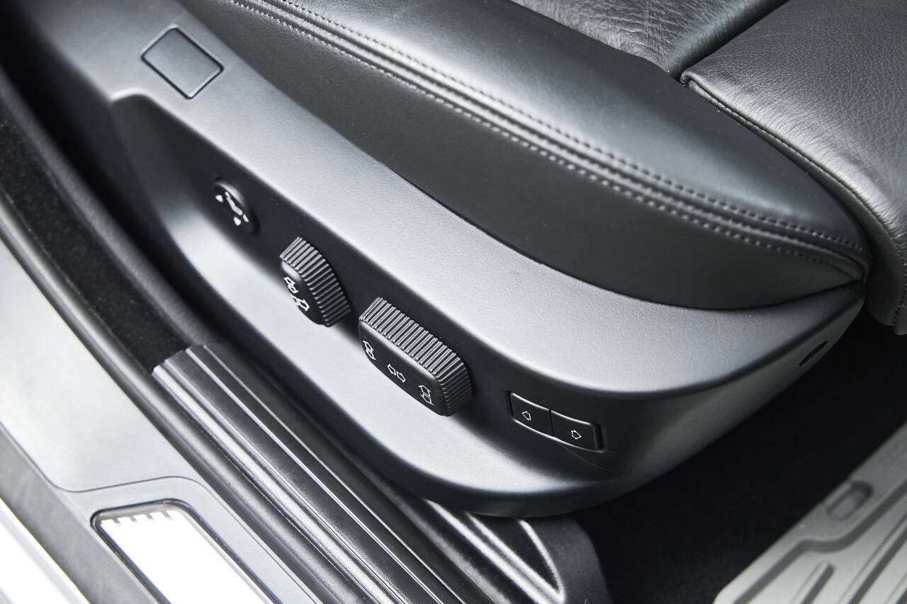 Used 2003 BMW M5 RWD image 78