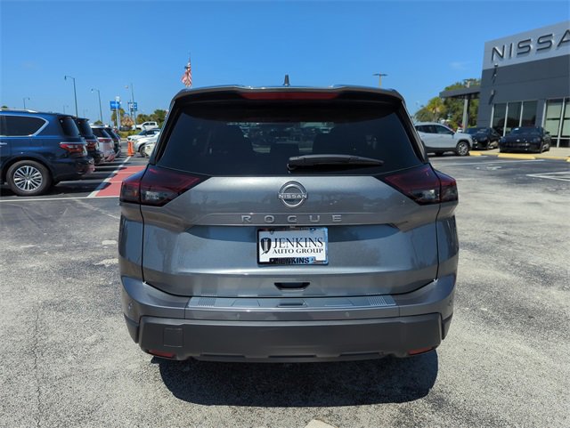 New 2026 Nissan Rogue SV image 6