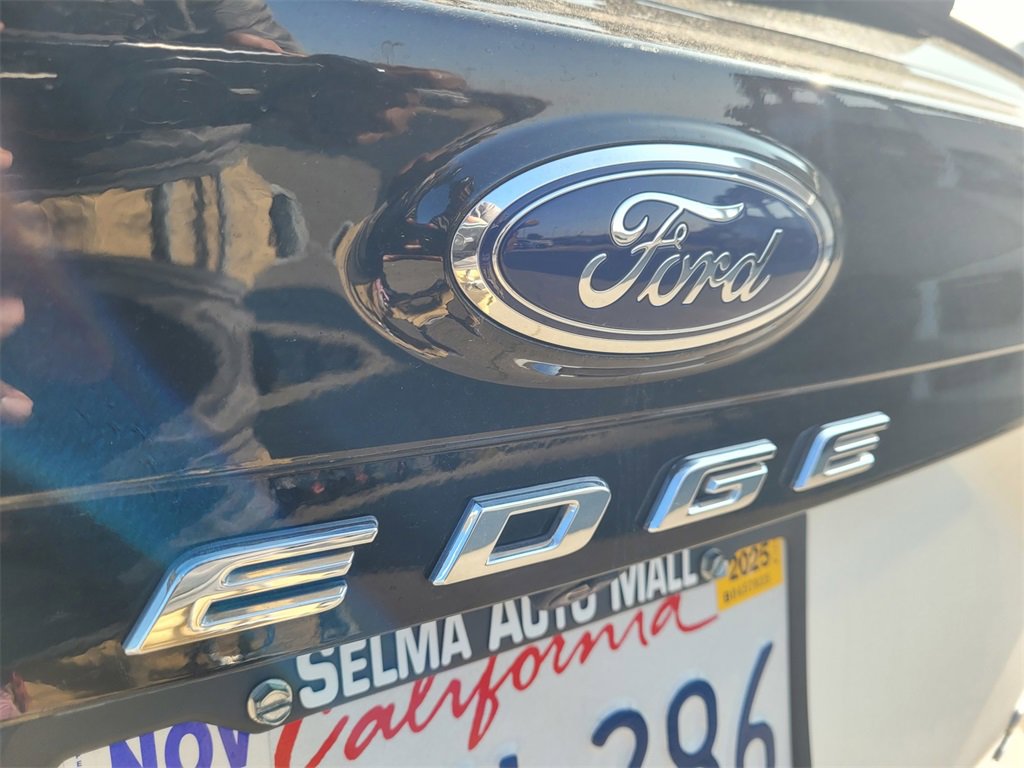 Used 2022 Ford Edge ST image 28