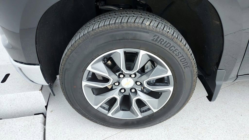 Certified 2023 Chevrolet Silverado 1500 LT w/ Leather Package image 36