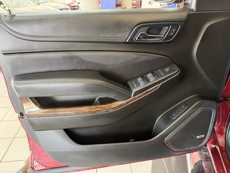 Used 2019 Chevrolet Tahoe LT w/ LT Signature Package AWD/4WD image 20