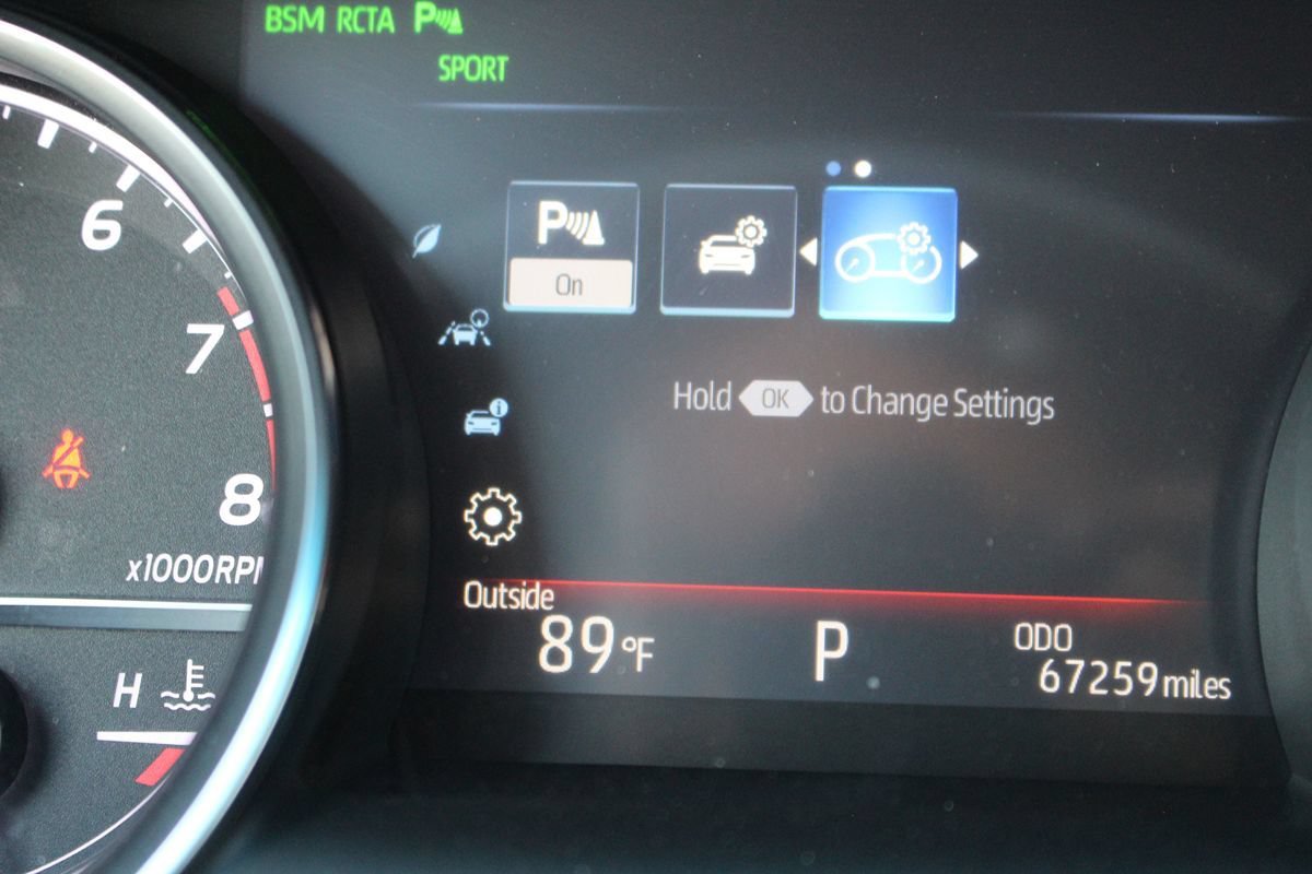 Used 2018 Toyota Camry XLE FWD image 28