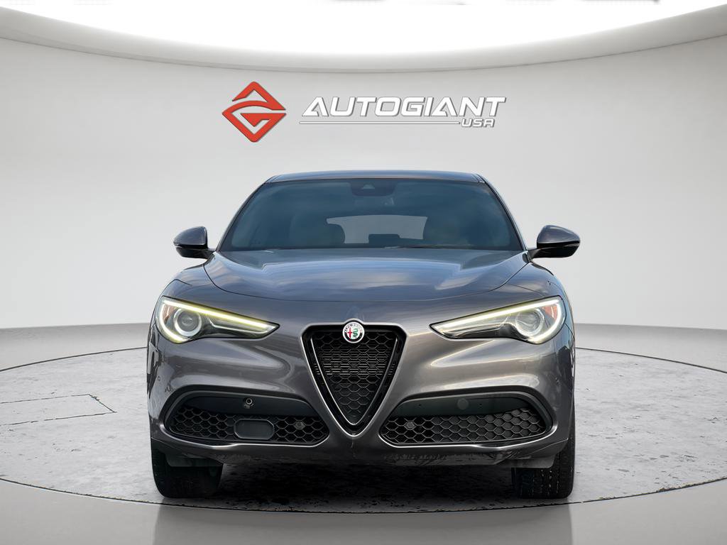 Used 2023 Alfa Romeo Stelvio Sprint RWD image 12