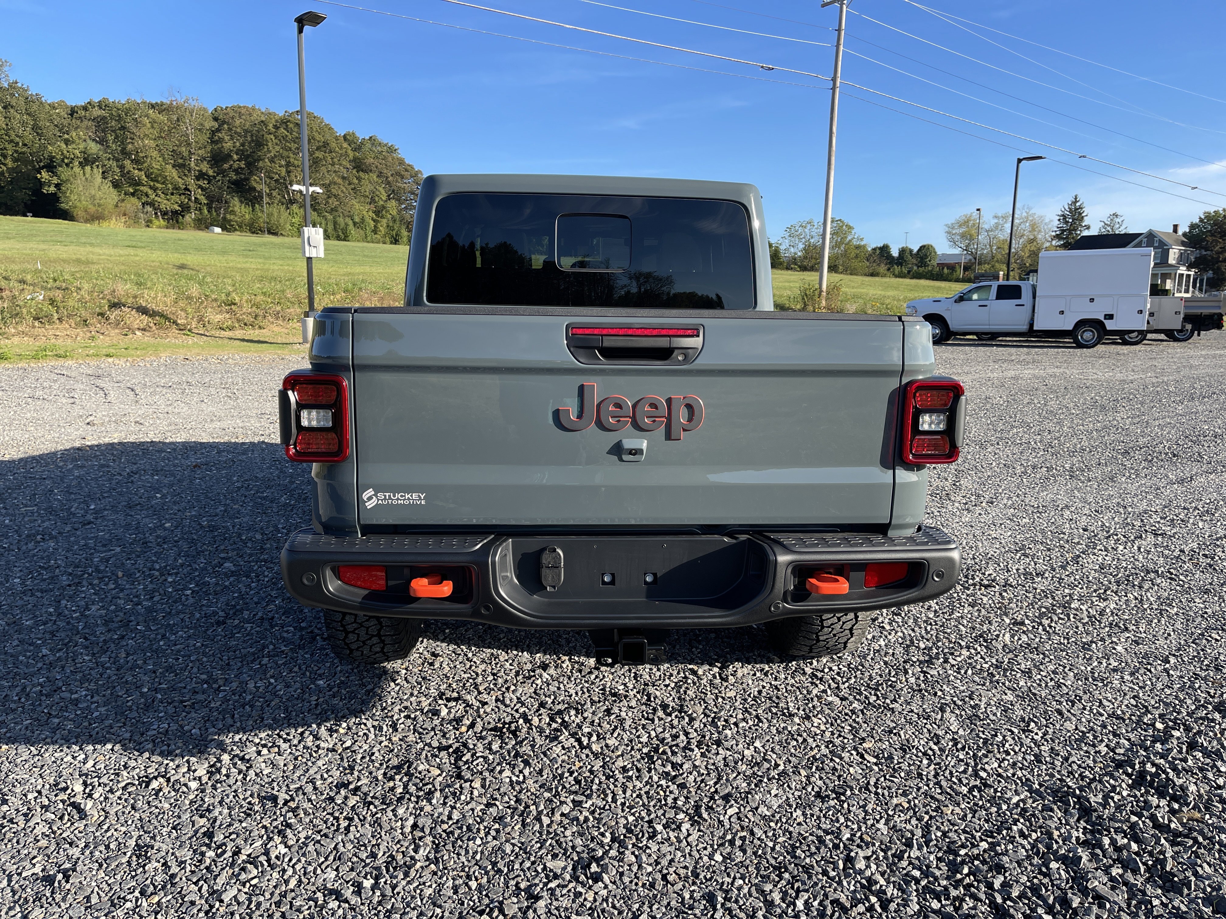 New 2025 Jeep Gladiator Mojave image 4