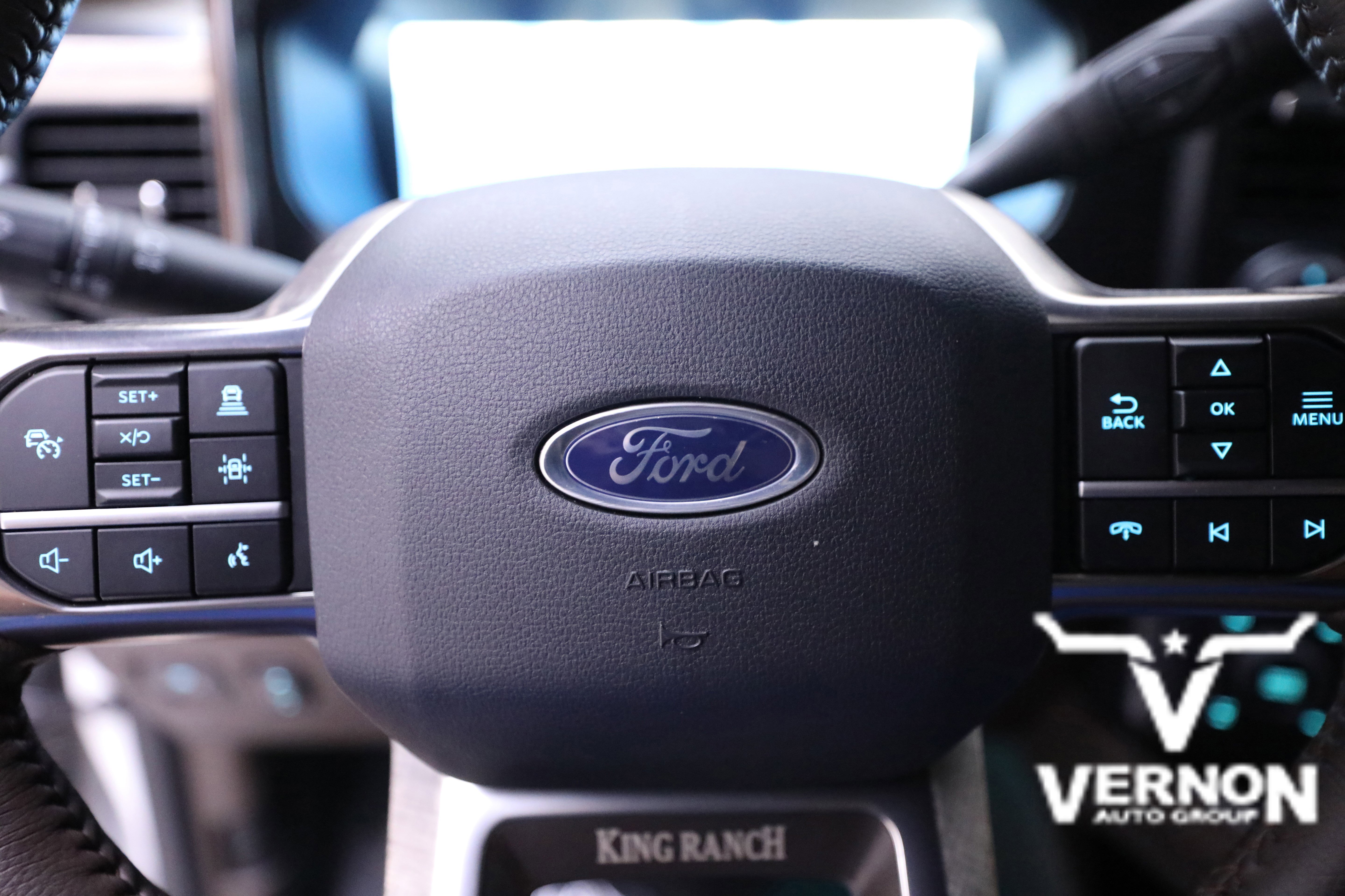 New 2026 Ford F350 King Ranch w/ FX4 Off-Road Package image 22