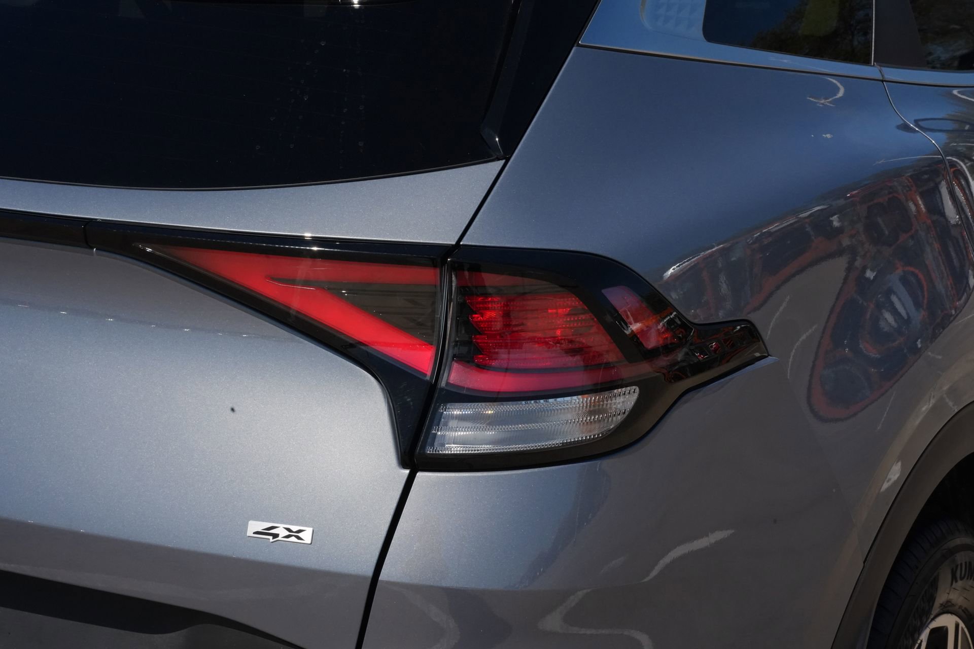 Used 2025 Kia Sportage LX image 21