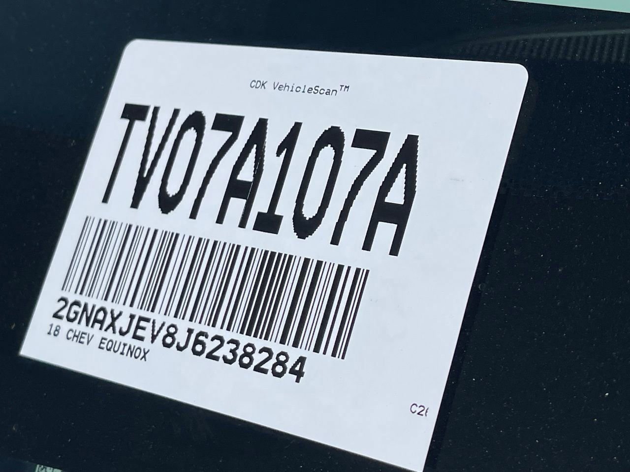 Used 2018 Chevrolet Equinox LT w/ Sun & Infotainment Package image 13