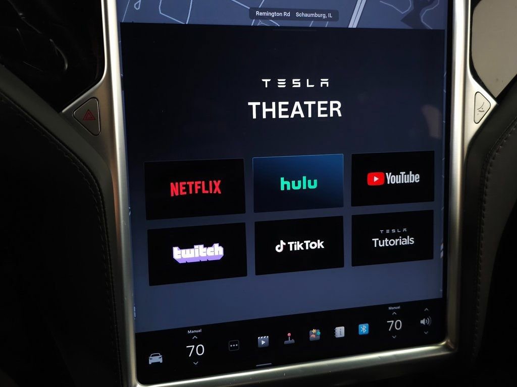 Used 2018 Tesla Model X 75D image 29