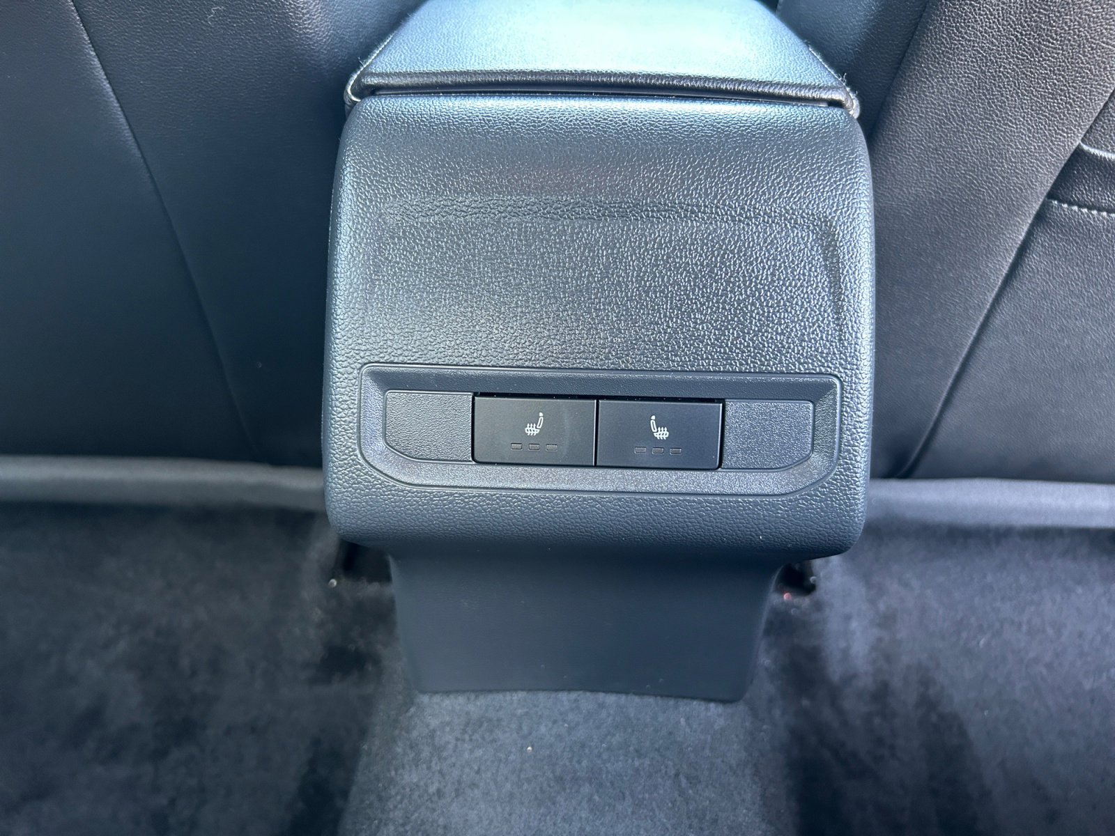 Used 2023 Volkswagen Jetta SEL image 24