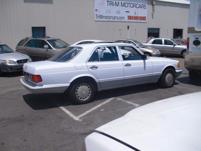 Used 1991 Mercedes-Benz 300 SE image 6