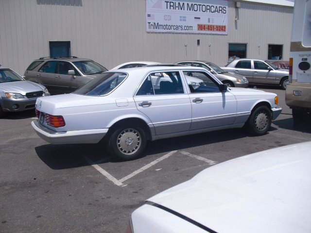 Used 1991 Mercedes-Benz 300 SE image 6