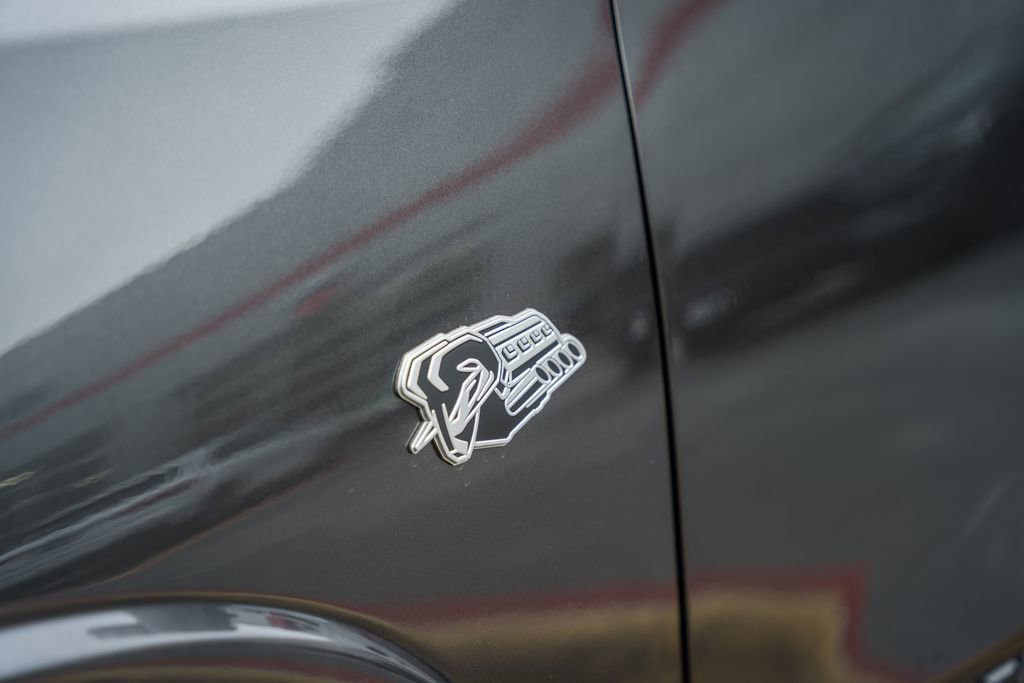 New 2026 RAM 1500 Laramie AWD/4WD image 16