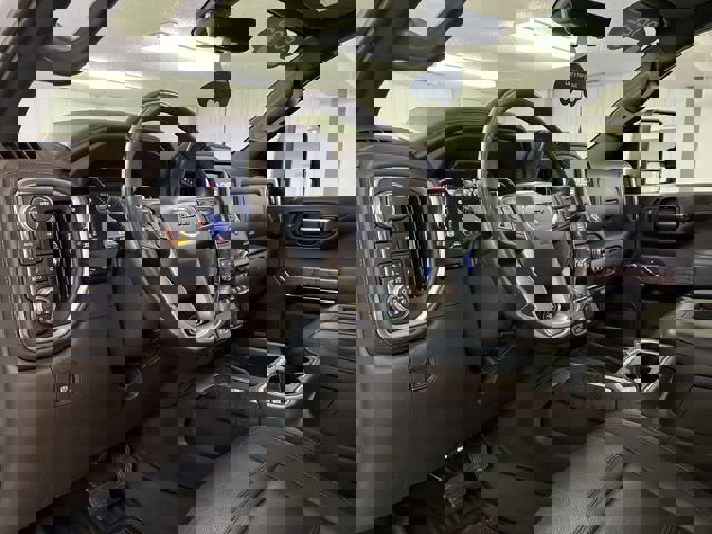 Certified 2022 GMC Sierra 2500 Denali w/ Denali Ultimate Package image 10