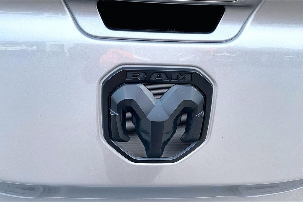 Used 2022 RAM 1500 Laramie AWD/4WD image 27