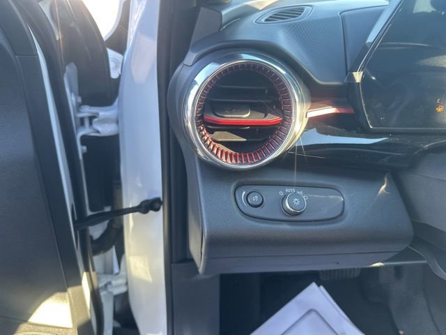 New 2026 Chevrolet Trax RS w/ Driver Confidence Package image 18