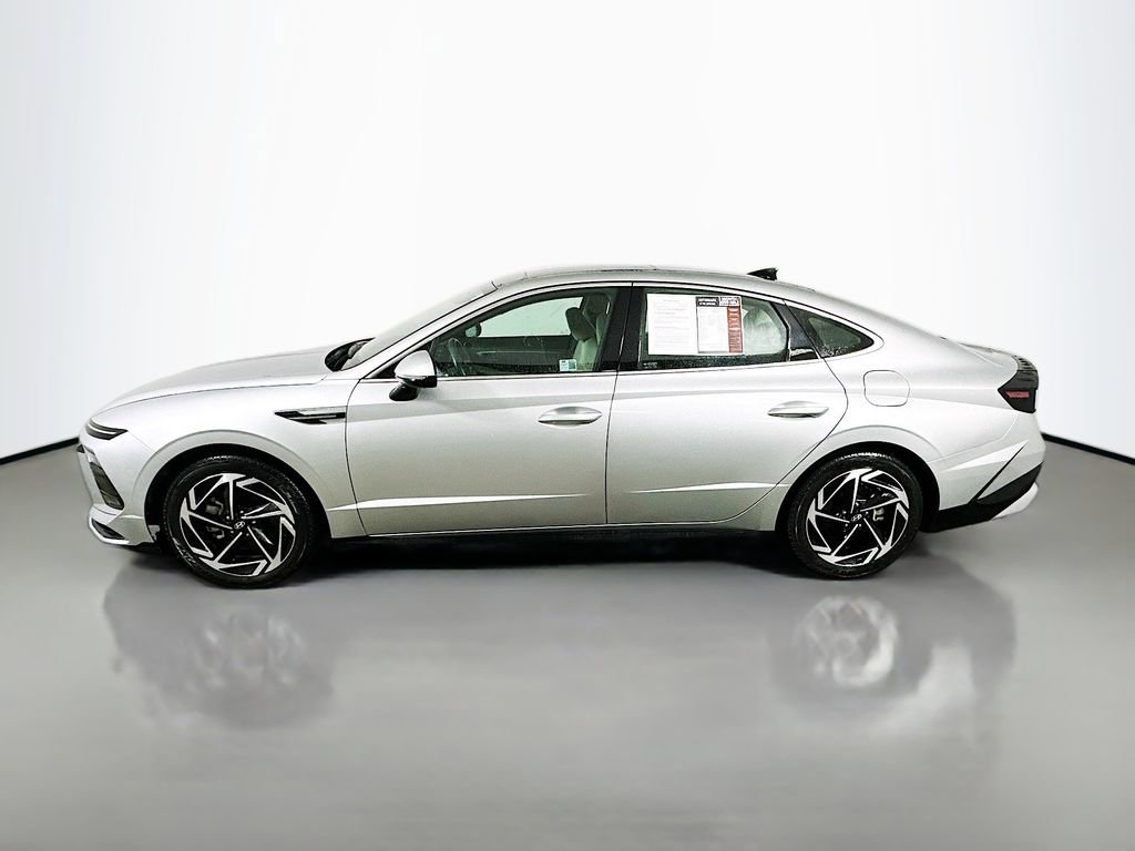 Used 2024 Hyundai Sonata SEL w/ Convenience Package image 5