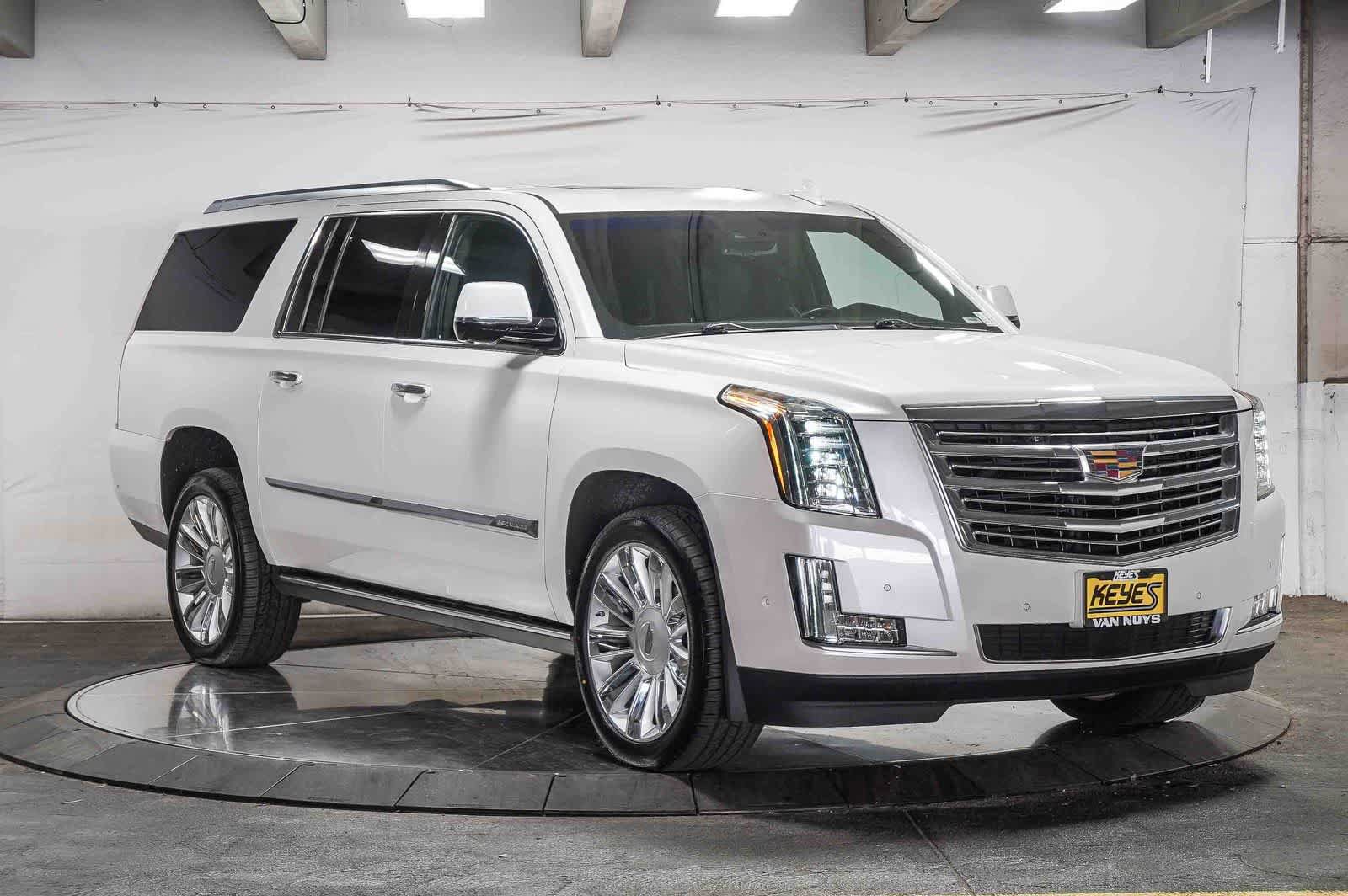 Used 2018 Cadillac Escalade ESV Platinum AWD/4WD image 5