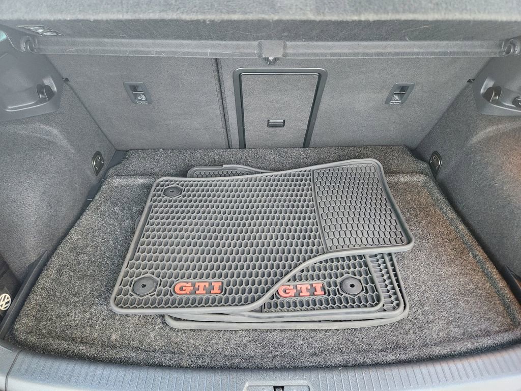 Used 2016 Volkswagen GTI Autobahn image 14