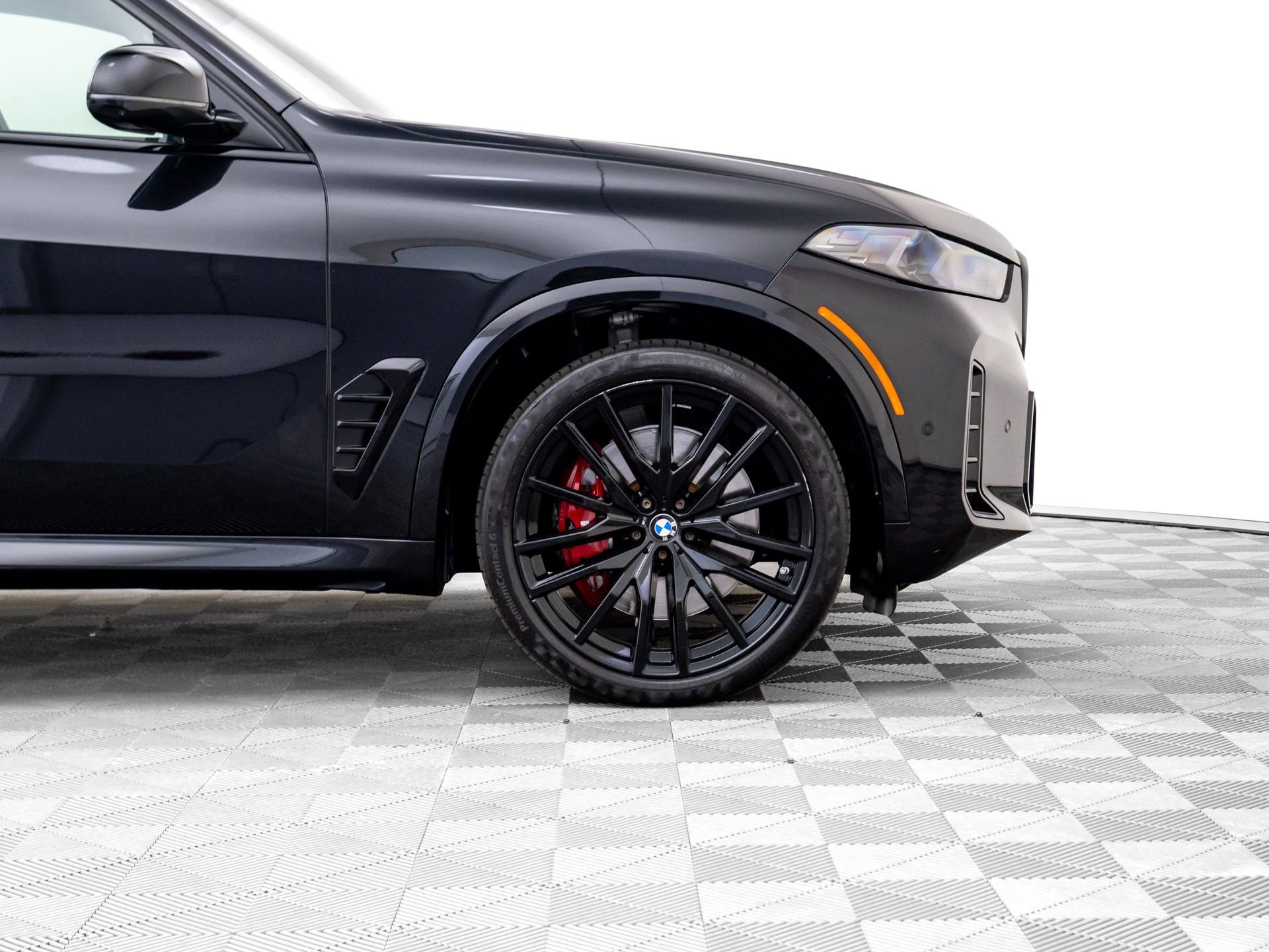 Used 2024 BMW X5 M60i image 35